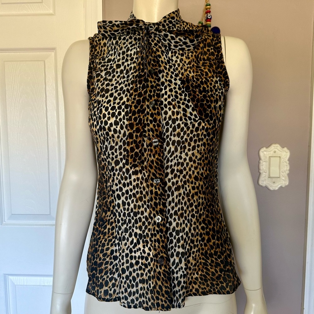 Dolce & Gabbana D&G leopard print tie up blouse